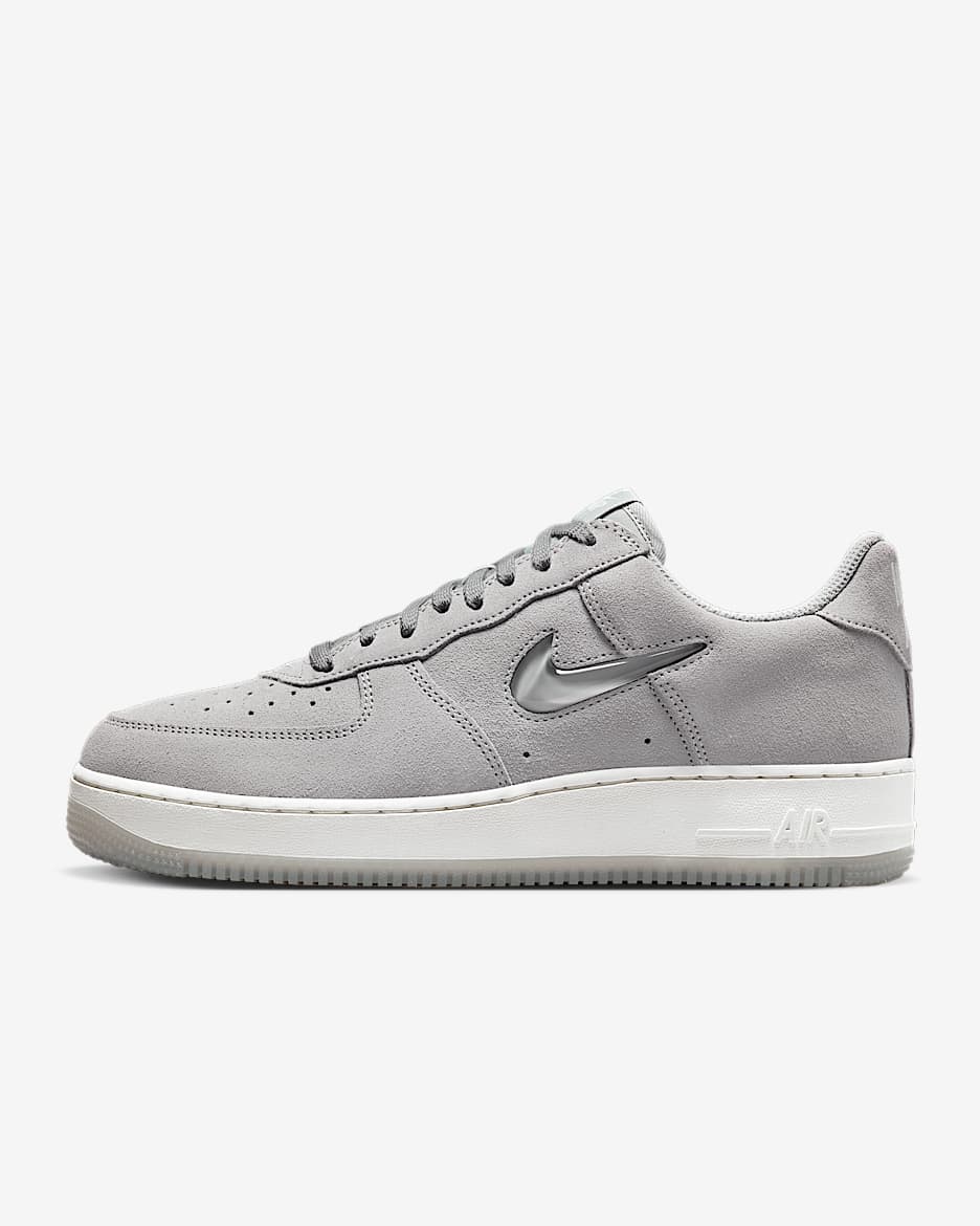 Nike Air Force 1 Low Retro Men's Shoes. Nike JP